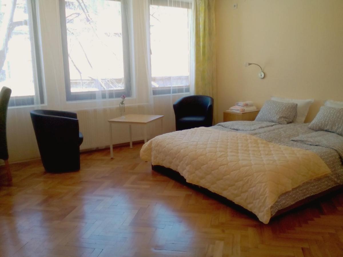 Hotel Hinovi Hvojna Szoba fotó